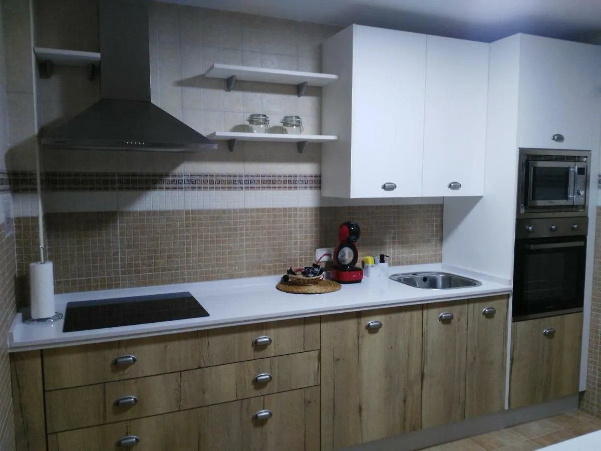 Apartment Alojamiento La Fuente Fuenteheridos Spain