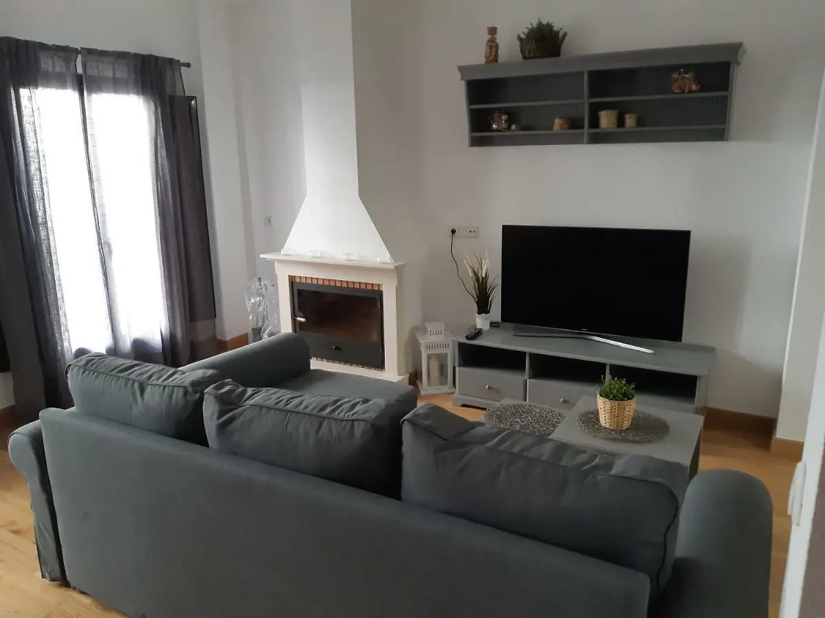 Apartment Alojamiento La Fuente Fuenteheridos